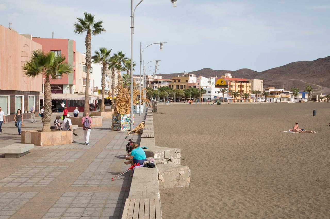 Apartamento Con Ascensor Gran Tarajal Playa Exteriör bild